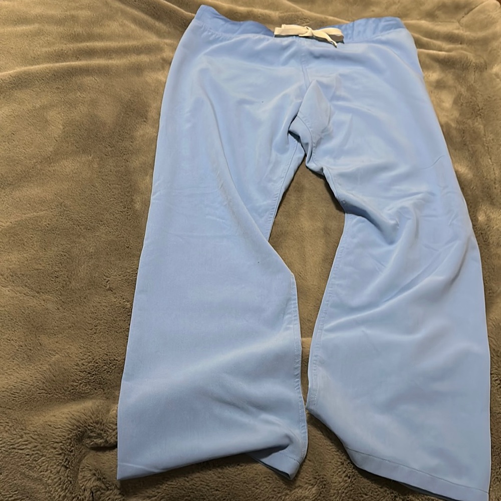 Figs Livingston Ceil Blue L